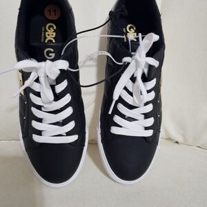 GBG Los Angeles Black Sneakers with White Accents